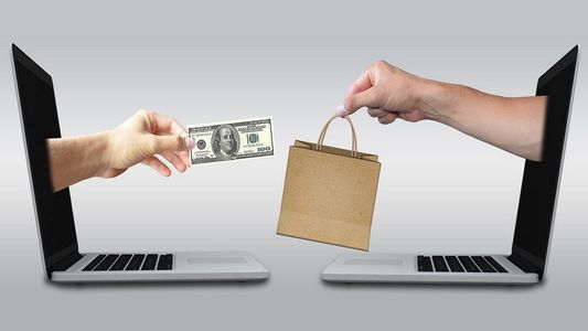 El Banco Central endureció aún más el cepo: ¿peligra el puerta a puerta para las compras en el exterior?