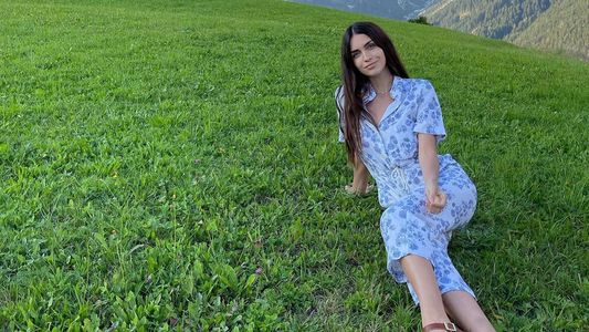 Zaira Nara, la Heidi en bikini en la montaña de Austria
