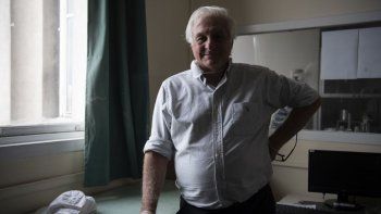 Un sobreviviente de la tragedia de los Andes creó un respirador para  que la gente no muera de sed de aire