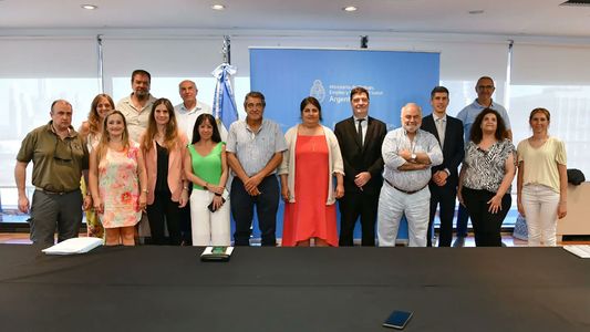 Paritaria 2022: gremios estatales cerraron el año con un aumento interanual del 97%