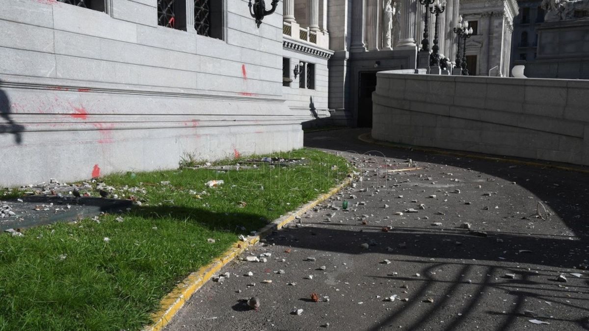 Ya son 7 los detenidos por el ataque al Congreso de la Nación. (Télam)
