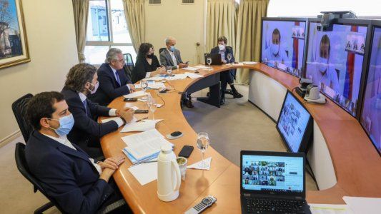 Como en marzo de 2020, Alberto vuelve a poner en escena el Covid-19 y relega la agenda judicial