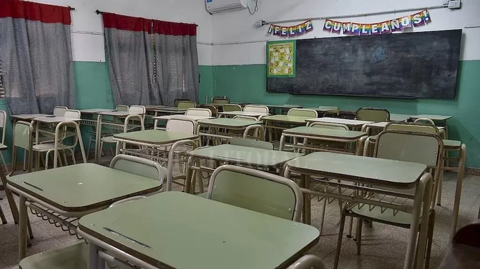 Peligra el inicio de clases en 13 provincias por un posible paro docente: el jueves, reunión clave