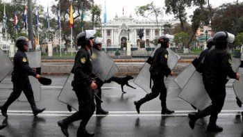 Perú: renunció Aráoz como vicepresidenta de Vizcarra pero reconoce la autoridad del Congreso