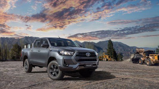 Toyota sorprende con su Hilux renovada