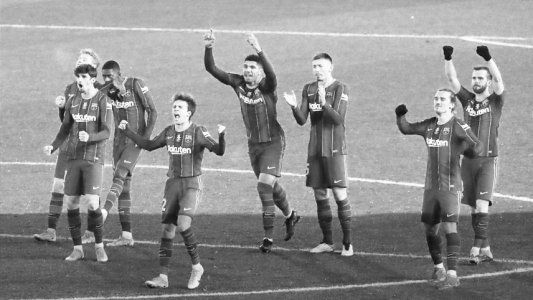 Sin Messi, Barcelona eliminó por penales a Real Sociedad y pasó a la final de la Supercopa de España