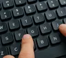 El detalle oculto del teclado: para qué sirven las marcas en la F y la J