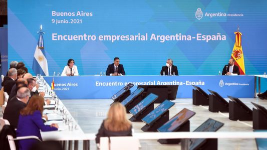 Pedro Sánchez ratificó el apoyo de España a la Argentina en las negociaciones con el FMI