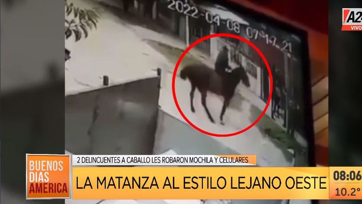 La Matanza: así roban a caballo como en el lejano oeste. (Captura de Tv)