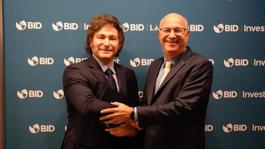 El BID aprobó un plan por USD 10.000 millones para Argentina y respaldó el rumbo económico del Gobierno