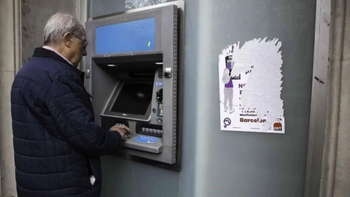 el fin de los cajeros automaticos como los conocemos: desde ahora no funcionaran mas con tarjetas