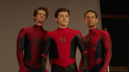 Tom Holland, Andrew Gardfield y Tobey Maguire recrearon el famoso meme de  Spiderman