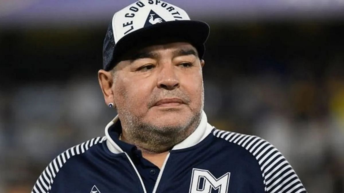 Revelaron por qué estaban tapadas las ventanas de la casa en la que Diego Maradona murió