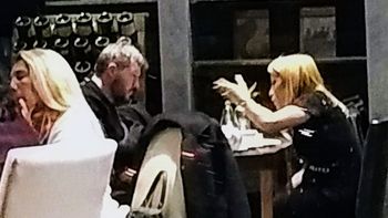 ¿Con qué dirigente se reunió Marcelo Tinelli en un bar porteño?