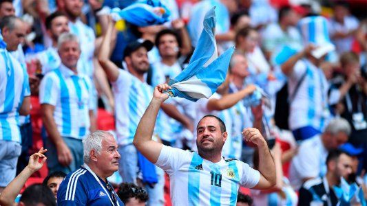 Impresionante: el aliento de la hinchada argentina en Kazán la hace sentir de local