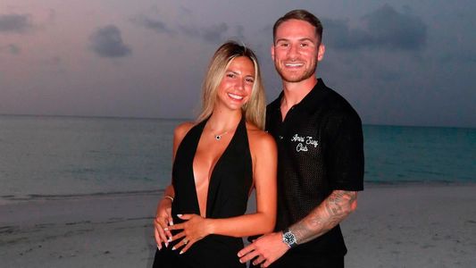 La foto con la que Alexis Mac Allister descubrió qué hace Ailén Cova mientras él entrena