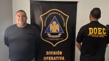 Así eran las entraderas del Tractorcito: uniforme de Policía, armas largas y violencia