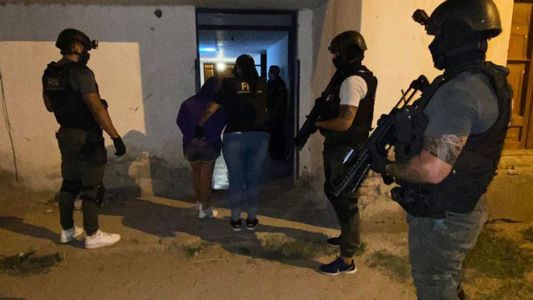 Córdoba: una maestra jardinera era líder de una banda que ingresaba droga a un penal con un dron