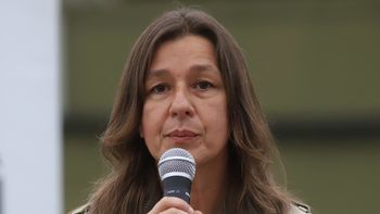 Ministra de Seguridad, Sabina Frederic: No hay datos sobre los autores del atentado en Corrientes. Fuente: NA. Ministra de Seguridad, Sabina Frederic: No hay datos sobre los autores del atentado en Corrientes. Fuente: NA.