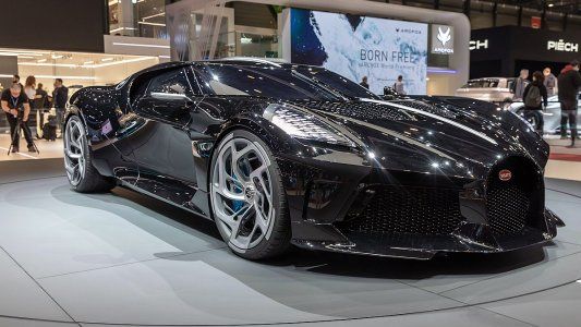 Bugatti La Voiture Noire, el auto más caro del mundo comprado por Cristiano Ronaldo