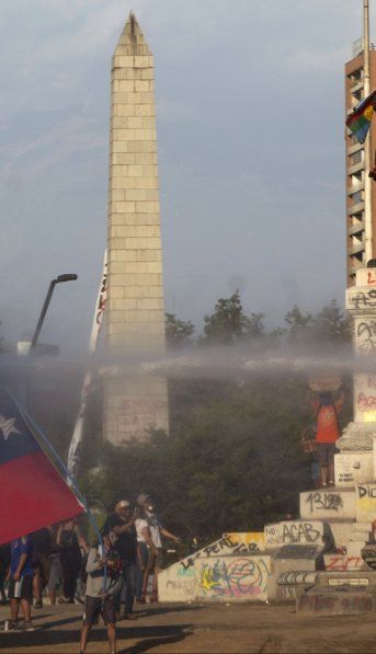 Chile: las protestas en las calles ahora también demandan una reforma constitucional