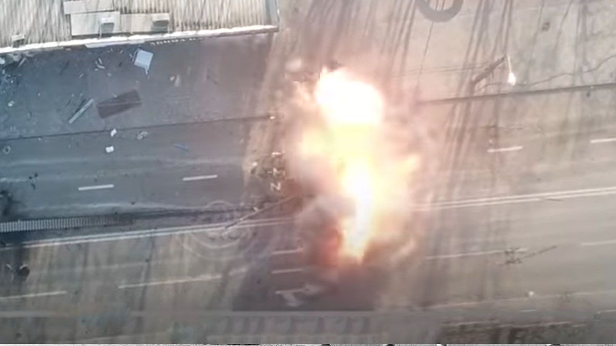 Una grabación del comando Azov, muestra como destruyen un tanque ruso (Foto: Archivo)