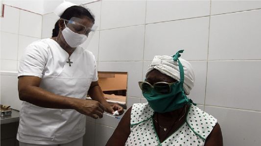 Países abren puertas a vacunas en desarrollo de Cuba contra el Covid