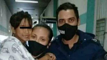 ¡Emocionante! La foto de Maia sonriendo con los policías que la rescataron