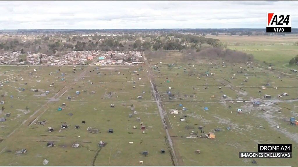 Imágenes exclusivas: así se vive en la toma de tierras en Guernica