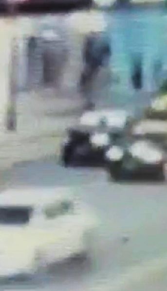 Salvaje pelea entre un pasajero y un taxista que quiso cobrarle $5.000 tras el recital de Coldplay
