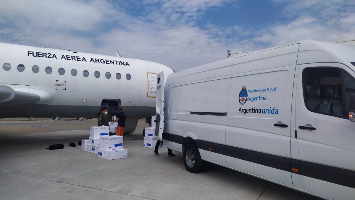 El avión Hércules C130 de la Fuerza Aérea que partió este martes desde El Palomar rumbo a Tel Aviv para repatriar a los primeros 625 argentinos que pidieron ser evacuados de la guerra en Israel. Foto: Archivo
