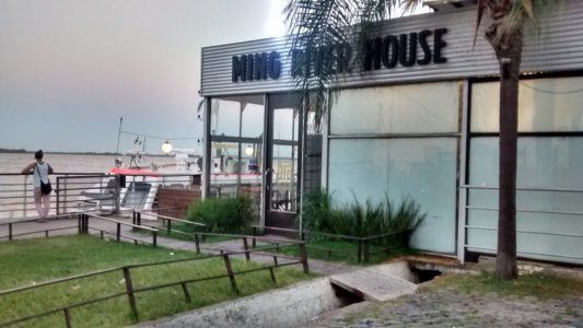 Clausuran el boliche donde había ido a bailar el joven que fue hallado muerto en el río Paraná