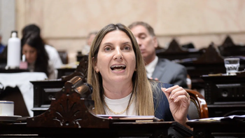 Silvia Lospennato: Señores del Club del Helicóptero, fracasaron otra vez porque hoy habrá ley