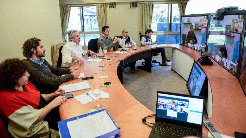 Alberto anuncia este viernes al mediodía la nueva cuarentena con apertura gradual y estrictos protocolos en el AMBA