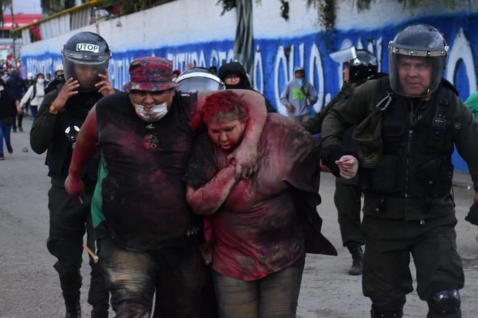 Bolivia violenta: tres muertos, heridos y detenidos en las protestas contra Evo Morales