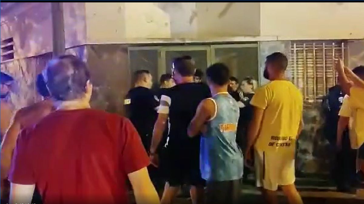 Rosario. El hecho ocurrió cerca de las calles Anchorena y Leyva. Foto: captura de Video.&nbsp;