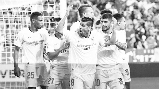 Sevilla reducirá el 70 por ciento del sueldo de su plantel para colaborar en la lucha contra el coronavirus