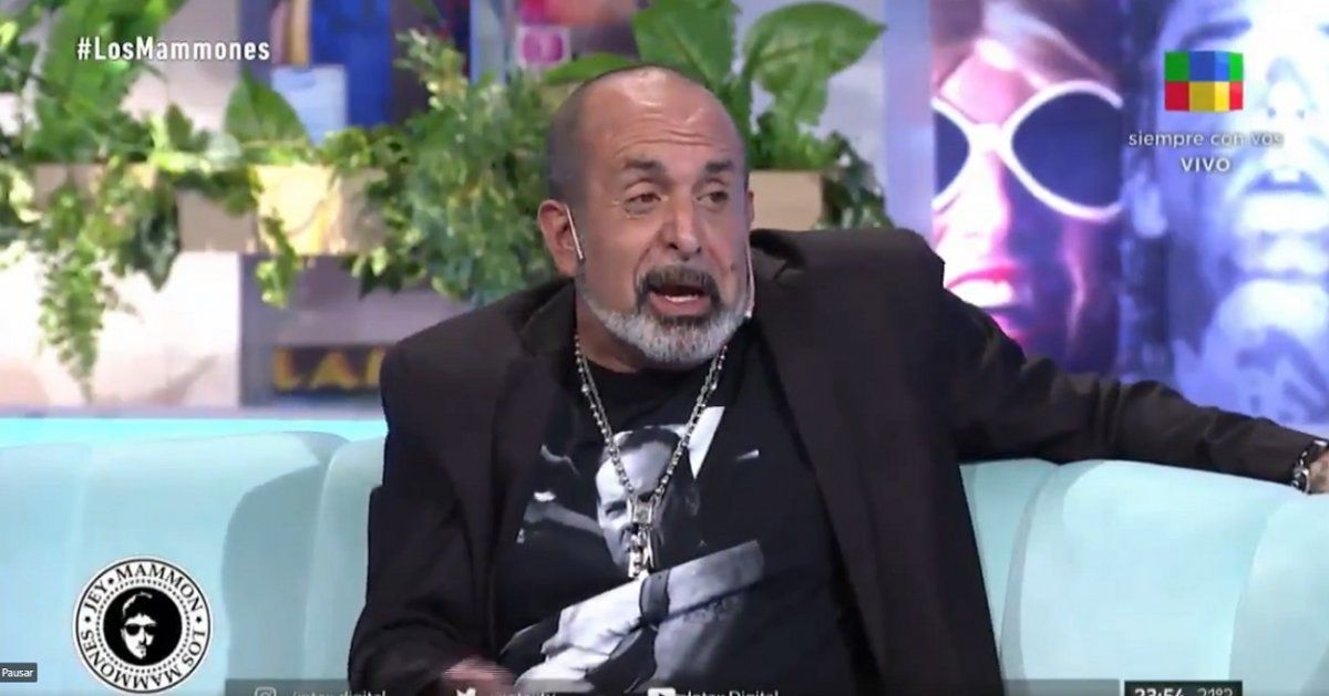 Alejandro Fiore recordó su época en Los Simuladores: Bancamos dos capítulos con la tarjeta de crédito