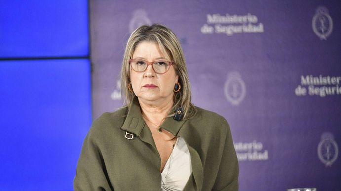 La ministra de Seguridad cuestionó a la policía Bonaerense de Kicillof: Tiene serios problemas