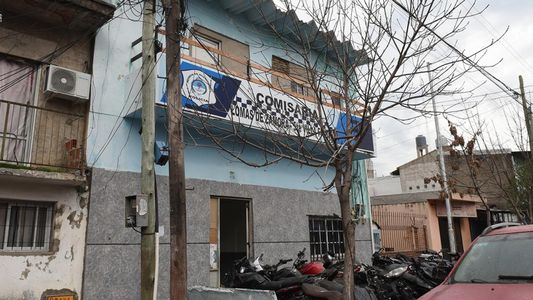 Un papá y dos de sus hijos dejaron a otro morir porque pensaron que estaba durmiendo