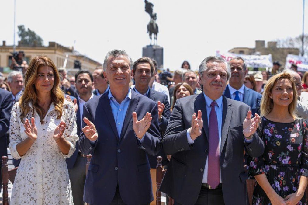 No caer en la tentación de querer destruir al otro: el mensaje de la iglesia que escucharon Macri y Alberto en Luján