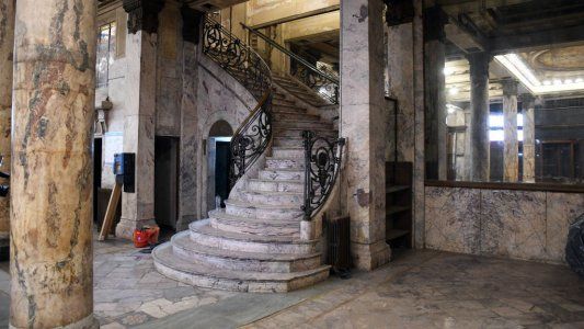 Secretos de la Confitería El Molino, el palacio que recibió a Gardel, Perón y Madonna y que vuelve a abrir sus puertas