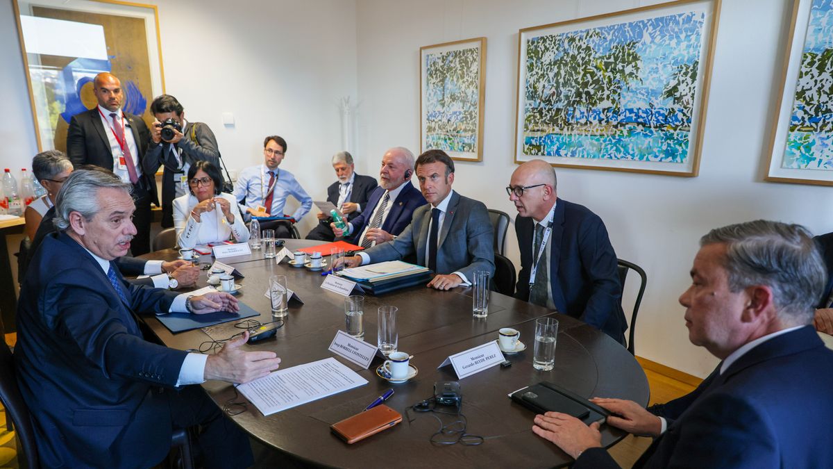 Cumbre UE-CELAC: por primera vez hicieron una mención a la controversia por las Islas Malvinas. (Télam)