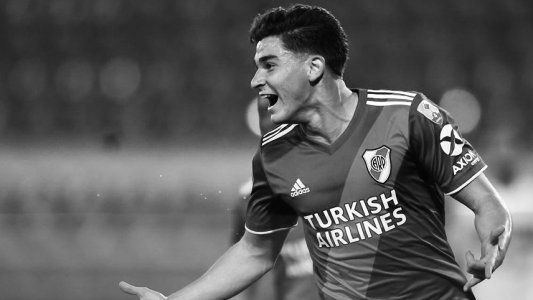 Julián Álvarez: abanderado en el colegio, goleador y parecido al Gallardo futbolista