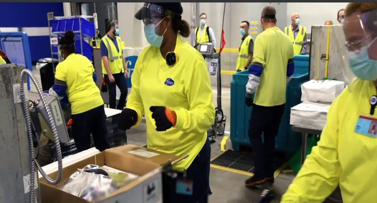 Europa y Pfizer cerraron un acuerdo por 1.800 dosis de vacunas (Foto: Pfizer/NYT).