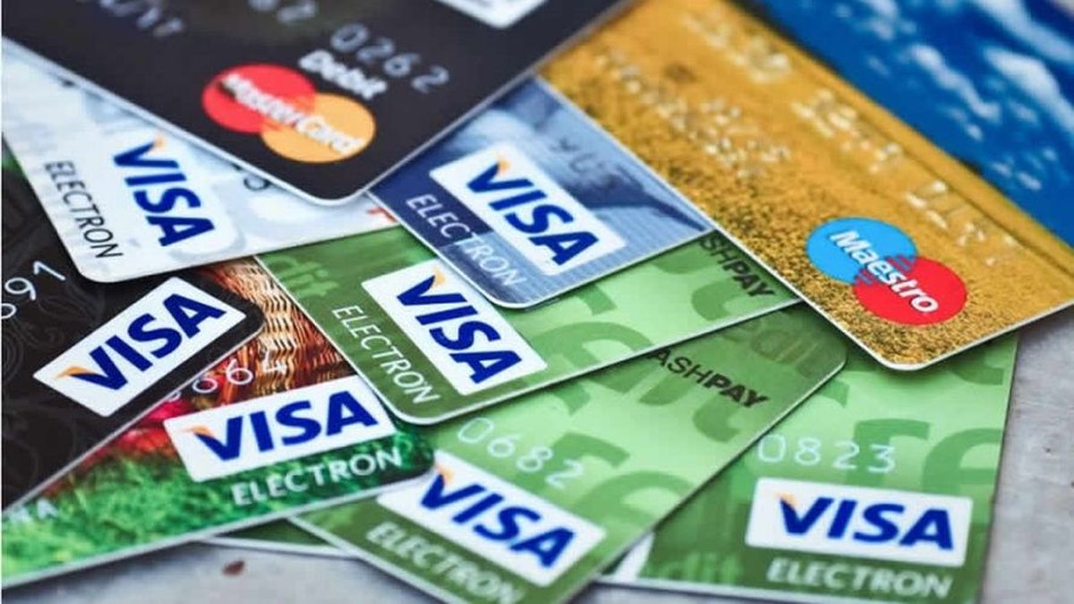 El impago de tarjetas de crédito puede generar intereses altos