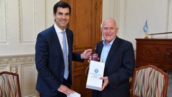 Urtubey se mostró con Lifschitz y volvió a cuestionar a Lavagna: Para personalismos ya están el macrismo y el kirchnerismo