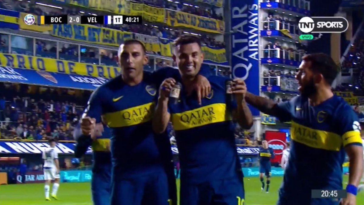 El gol de Cardona tras el polémico penal contra Tevez