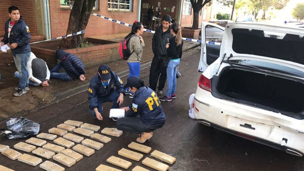 Ola de crímenes en Rosario: el Jefe de la Policía pidió cortarles el tránsito a los narcos y denunció que no se tomó ni una medida en 25 años