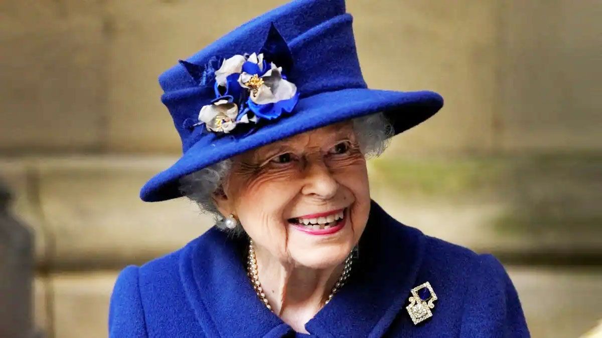 La reina isabel II festeja su cumpleaños número 96 (Foto: gentileza The Guardian)